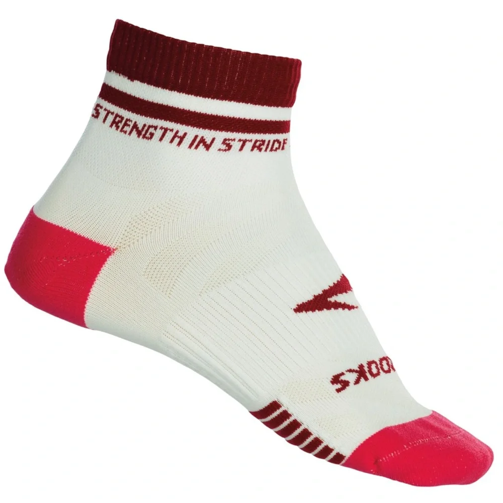 NWT Brooks Women’s Empower Her Ghost Lite Quarter Socks - 2 Pack. Size Medium.
